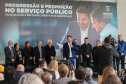 O governador Carlos Massa Ratinho Junior assina nesta segunda-feira (05), promoções e progressões da Administração Indireta: DETRAN, ADAPAR, IAPAR, EMATER, PGE, CRE, AGEPAR e Advogados do Estado. O ato acontece no Palácio Iguaçu.Curitiba, 05/08/2019