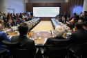 O governador Carlos Massa Ratinho Junior apresentou nesta quarta-feira (7) aos deputados estaduais um banco de projetos de R$ 350 milhões para reestruturação de rodovias, ferrovias e da segurança pública. Ele tem formato inédito no Estado e foi deseenvolvido em parceria com os parlamentares para resolver os maiores gargalos dessas áreas. O lançamento oficial acontecerá ainda neste mês. Foto: José Fernando Ogura/ANPr