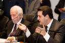 O governador Carlos Massa Ratinho Junior apresentou nesta quarta-feira (7) aos deputados estaduais um banco de projetos de R$ 350 milhões para reestruturação de rodovias, ferrovias e da segurança pública. Ele tem formato inédito no Estado e foi deseenvolvido em parceria com os parlamentares para resolver os maiores gargalos dessas áreas. O lançamento oficial acontecerá ainda neste mês.