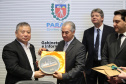 O governador Carlos Massa Ratinho Junior e técnicos da Secretaria de Infraestrutura e Logística apresentaram nesta quarta-feira (7) ao grupo China Merchants projetos ferroviários de curto, médio e longo prazos no Paraná