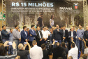 O governador Carlos Massa Ratinho Junior reúne-se com prefeitos na sede da Associação dos Municípios do Sudoeste do Paraná (Amsop), em Francisco Beltrão e assina autorização para licitações de obras para a infraestrutura urbana