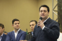 O governador Carlos Massa Ratinho Junior reúne-se com prefeitos na sede da Associação dos Municípios do Sudoeste do Paraná (Amsop), em Francisco Beltrão e assina autorização para licitações de obras para a infraestrutura urbana