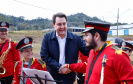 O governador Carlos Massa Ratinho Junior assinou nesta quinta-feira (8) a ordem de serviço para início das obras para contenção de enchentes do Rio Marrecas, em Francisco Beltrão, no Sudoeste do Estado. O Governo do Estado está investindo R$ 30 milhões nesta primeira etapa da obra.