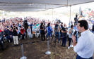 O governador Carlos Massa Ratinho Junior assinou nesta quinta-feira (8) a ordem de serviço para início das obras para contenção de enchentes do Rio Marrecas, em Francisco Beltrão, no Sudoeste do Estado. O Governo do Estado está investindo R$ 30 milhões nesta primeira etapa da obra.