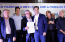 O governador Carlos Massa Ratinho Junior autorizou nesta quinta-feira (8), em Pato Branco, o repasse de R$ 20 milhões para a construção do novo prédio da prefeitura da cidade. O convênio prevê R$ 6 milhões de contrapartida municipal. O governador Carlos Massa Ratinho Junior autorizou nesta quinta-feira (8), em Pato Branco, o repasse de R$ 20 milhões para a construção do novo prédio da prefeitura da cidade. O convênio prevê R$ 6 milhões de contrapartida municipal. 