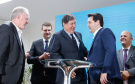 O Biopark - Parque Científico e Tecnológico de Biociências de Toledo, no Oeste do Estado, vai ganhar um Complexo Hospitalar e de Saúde. O governador Carlos Massa Ratinho Junior participou nesta sexta-feira (9) do anúncio do empreendimento, que pertence ao grupo Sempre Vida e vai unir o atendimento na saúde ao desenvolvimento de pesquisas e inovação.