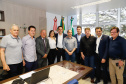 O Biopark - Parque Científico e Tecnológico de Biociências de Toledo, no Oeste do Estado, vai ganhar um Complexo Hospitalar e de Saúde. O governador Carlos Massa Ratinho Junior participou nesta sexta-feira (9) do anúncio do empreendimento, que pertence ao grupo Sempre Vida e vai unir o atendimento na saúde ao desenvolvimento de pesquisas e inovação.