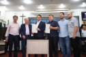 O governador Carlos Massa Ratinho Junior participa nesta sexta-feira (09), em na câmara de Toledo, a liberação de recursos para municípios da região Oeste. Participaram: prefeito de Toledo, Lucio De Marchi; secretário Chefe da Casa Civil, Guto Silva; de Desenvolvimento Urbano, João Carlos Ortega; do Planejamento, Valdemar Jorge e da Infraestrutura e Logística, Sandro Alex; deputados e demais autoridades.Toledo, 09-08-19.Foto: Arnaldo Alves / ANPr.