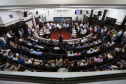 O governador Carlos Massa Ratinho Junior participa nesta sexta-feira (09), em na câmara de Toledo, a liberação de recursos para municípios da região Oeste. Participaram: prefeito de Toledo, Lucio De Marchi; secretário Chefe da Casa Civil, Guto Silva; de Desenvolvimento Urbano, João Carlos Ortega; do Planejamento, Valdemar Jorge e da Infraestrutura e Logística, Sandro Alex; deputados e demais autoridades.Toledo, 09-08-19.Foto: Arnaldo Alves / ANPr.