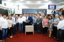 Novos veículos, ruas pavimentadas, construção de escola, de quadra de esportes e de barracões industriais estão entre os investimentos que 24 municípios do Oeste do Paraná farão com apoio do Governo do Estado. O governador Carlos Massa Ratinho Junior esteve nesta sexta-feira (09) em Toledo para assinar as licitações e homologações dos projetos.