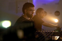 O Centro Juvenil de Artes Plásticas, de Curitiba, recebe nesta quarta-feira (14), às 14h30, o espetáculo de dança e música “Vário”, que propõe uma experiência diferente ao público: contribuir com a ambientação sonora e artística por meio da criação de sons e sugestão de movimentos.  Foto: Cayo Vieira