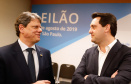O Paraná é o primeiro Estado do Brasil a receber autonomia para administrar contratos de exploração de áreas dos portos organizados. O convênio de delegação de competência foi formalizado nesta terça-feira (13), na Bolsa de Valores de São Paulo (Bovespa), pelo ministro da Infraestrutura, Tarcísio de Freitas, e pelo governador Carlos Massa Ratinho Junior.