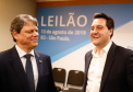 O Paraná é o primeiro Estado do Brasil a receber autonomia para administrar contratos de exploração de áreas dos portos organizados. O convênio de delegação de competência foi formalizado nesta terça-feira (13), na Bolsa de Valores de São Paulo (Bovespa), pelo ministro da Infraestrutura, Tarcísio de Freitas, e pelo governador Carlos Massa Ratinho Junior.