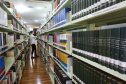 Uma exposição que reúne documentos, livros e fotos históricas está sendo organizada pela biblioteca da Procuradoria-Geral do Estado para comemorar os 70 anos do setor. Além de falar da biblioteca em si, a exposição conta um pouco da história e a importância da Procuradoria no âmbito estadual. Foto: Jaelson Lucas/AEN