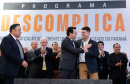 O governador Carlos Massa Ratinho Junior e o chefe da Casa Civil, Guto Silva, lançaram nesta quarta-feira (14), no Palácio Iguaçu, o programa Descomplica, iniciativa de caráter permanente do Governo do Estado para simplificar e desburocratizar a vida dos empreendedores.