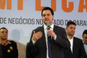 O governador Carlos Massa Ratinho Junior e o chefe da Casa Civil, Guto Silva, lançaram nesta quarta-feira (14), no Palácio Iguaçu, o programa Descomplica, iniciativa de caráter permanente do Governo do Estado para simplificar e desburocratizar a vida dos empreendedores.