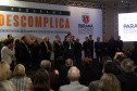 O governador Carlos Massa Ratinho Junior e o chefe da Casa Civil, Guto Silva, lançaram nesta quarta-feira (14), no Palácio Iguaçu, o programa Descomplica, iniciativa de caráter permanente do Governo do Estado para simplificar e desburocratizar a vida dos empreendedores.