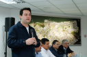 O Corredor de Exportação do Porto de Paranaguá, sistema por onde são movimentados grãos e farelos, será remodelado e modernizado para atender a crescente demanda do agronegócio paranaense. A estrutura foi construída ainda na década de 1970. Nesta quinta-feira (15), o governador Carlos Massa Ratinho Junior esteve em Paranaguá e autorizou a licitação do projeto básico das obras.