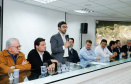 O Corredor de Exportação do Porto de Paranaguá, sistema por onde são movimentados grãos e farelos, será remodelado e modernizado para atender a crescente demanda do agronegócio paranaense. A estrutura foi construída ainda na década de 1970. Nesta quinta-feira (15), o governador Carlos Massa Ratinho Junior esteve em Paranaguá e autorizou a licitação do projeto básico das obras.