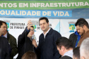 Pinhais, na Região Metropolitana de Curitiba, vai investir em construção de calçadas, compra de maquinários e reparos em escolas. O montante soma R$ 5,5 milhões e inbclui, também, a ampliação do sistema de abastecimento de água. Nesta sexta-feira (16), o governador Carlos Massa Ratinho Junior confirmou o pacote de investimento no município e destacou outras ações do Estado na Grande Curitiba.