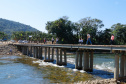 O governador Carlos Massa Ratinho Junior e o prefeito de Guaratuba, Roberto Justus, inauguraram a ponte sobre o Rio Cubatão, em Guaratuba. 