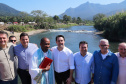 O governador Carlos Massa Ratinho Junior e o prefeito de Guaratuba, Roberto Justus, inauguraram a ponte sobre o Rio Cubatão, em Guaratuba. 