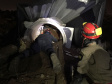 Uma busca que exige mergulhos em locais profundos, salvamento em áreas remotas ou em montanhas, resgate a pessoas soterradas. Estes são alguns exemplos de situações extremas que exigem uma atuação especializada do Corpo de Bombeiros. No Paraná, os profissionais passam por treinamentos especiais que os preparam para agir de forma rápida e eficiente sempre que precisam atender situações complexas, muito além do combate a incêndios. Foto: Divulgação/Corpo de Bombeiros
