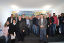 O governador Carlos Massa Ratinho Junior autorizou nesta quinta-feira (22) o início de obras de uma nova unidade do Hospital e Maternidade Dr. Paulo Fortes, em São Mateus do Sul. Presentes na solenidade: prefeito de São Mateus do Sul, Luiz Adyr Gonsalves Pereira; os secretários: da Saúde, Beto Preto; de Infraestrutura e Logística, Sandro Alex; deputados: Alexandre Curi; Hussein Bakri; Emerson Bacil; entre outros.São Mateus do Sul, 22-08-19.Foto: Arnaldo Alves / ANPr.
