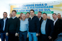 O governador Carlos Massa Ratinho Junior autorizou nesta quinta-feira (22) o início das obras do Hospital e Maternidade Dr. Paulo Fortes, em São Mateus do Sul. A iniciativa é parte do programa estadual de regionalização da Saúde, que tem como objetivo construir centros de especialidades em diversas regiões do Estado.