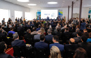 O governador Carlos Massa Ratinho Junior participou neste sábado (24), em Vitória (ES), da quarta reunião do Consórcio de Integração Sul e Sudeste (Cosud), que reúne os sete estados das duas regiões. O encontro resultou na Carta de Vitória, em que os governadores expressam apoio às reformas em curso no plano federal e às medidas econômicas essenciais ao equilíbrio fiscal da União, dos estados e dos municípios.