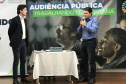 A terceira audiência pública do Plano Plurianual 2020-2023 foi realizada nesta terça-feira (27) em Apucarana e teve participação de representantes da sociedade civil, autoridades, lideranças de diversos segmentos, do setor produtivo, acadêmicos, diretores e professores de instituições de ensino superior da região do Vale do Ivaí. O encontro reuniu aproximadamente 150 pessoas no Salão Nobre da prefeitura. Foto: Divulgação/SEPL