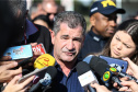 O governador Carlos Massa Ratinho Junior participa nesta sexta-feira (30) do projeto Em Frente Brasil - Programa Nacional de Enfrentamento à Criminalidade Violenta, criado pelo Ministério da Justiça e Segurança Pública no Parque São José em São José dos Pinhais. Entrevista com o prefeito de São José dos Pinhais ? Toninho Fenelon. 30/08/2019 -Foto: Geraldo Bubniak/AEN