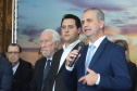 Um acordo assinado pelo governador Carlos Massa Ratinho Junior e o Grupo Latam Airlines vai abrir 71 novos voos no Estado. A empresa destaca que haverá ampliação de 17% das operações Paraná, fazendo do Estado o quarto maior mercado da companhia no Brasil. O anúncio feito nesta sexta-feira (30), no Palácio Iguaçu, em Curitiba.Curitiba, 30-08-19.Foto: Arnaldo Alves / AEN