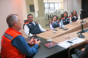 A Coordenadoria Estadual de Proteção e Defesa Civil recebeu nesta semana integrantes da Defesa Civil de Minas Gerais. Eles vieram conhecer a estrutura e os processos de trabalho do órgão paranaense, que é referência na área e possui um dos mais conhecidos sistemas do Brasil. A visita começou segunda-feira e se encerrou nesta sexta-feira (30). Foto: Divulgação/Defesa Civil