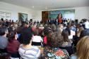 O governador Carlos Massa Ratinho Junior assinou, nesta sexta-feira (30), autorização para avanços de carreira de servidores estaduais. Foram autorizadas promoções e progressões para servidores da Educação e do Ensino Superior. 