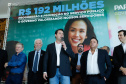 O governador Carlos Massa Ratinho Junior assinou, nesta sexta-feira (30), autorização para avanços de carreira de servidores estaduais. Foram autorizadas promoções e progressões para servidores da Educação e do Ensino Superior. 