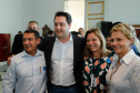 O governador Carlos Massa Ratinho Junior assinou, nesta sexta-feira (30), autorização para avanços de carreira de servidores estaduais. Foram autorizadas promoções e progressões para servidores da Educação e do Ensino Superior. 