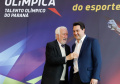 O governador Carlos Massa Ratinho Junior lançou nesta segunda-feira (2), em cerimônia no Palácio Iguaçu, o programa Geração Olímpica, que só neste ano garantirá 1.252 bolsas esportivas nas modalidades olímpicas e paralímpicas para jovens promessas, atletas de renome mundial e técnicos. A Companhia Paranaense de Energia (Copel), patrocinadora da iniciativa, investe R$ 4,75 milhões. É o maior programa de bolsa-atleta do País, em nível estadual.
