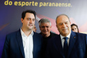 O governador Carlos Massa Ratinho Junior lançou nesta segunda-feira (2), em cerimônia no Palácio Iguaçu, o programa Geração Olímpica, que só neste ano garantirá 1.252 bolsas esportivas nas modalidades olímpicas e paralímpicas para jovens promessas, atletas de renome mundial e técnicos. A Companhia Paranaense de Energia (Copel), patrocinadora da iniciativa, investe R$ 4,75 milhões. É o maior programa de bolsa-atleta do País, em nível estadual.