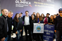 O governador Carlos Massa Ratinho Junior lançou nesta segunda-feira (2), em cerimônia no Palácio Iguaçu, o programa Geração Olímpica, que só neste ano garantirá 1.252 bolsas esportivas nas modalidades olímpicas e paralímpicas para jovens promessas, atletas de renome mundial e técnicos. A Companhia Paranaense de Energia (Copel), patrocinadora da iniciativa, investe R$ 4,75 milhões. É o maior programa de bolsa-atleta do País, em nível estadual.