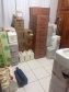 Cerca de 10 toneladas de defensivos agrícolas de origem paraguaia foram localizadas em uma casa na região rural de Paranavaí nesta segunda-feira (03). Após uma denúncia a anônima, policiais militares da 3ª Companhia do Batalhão de Polícia Ambiental Força-Verde (BPAmb-FV) seguiram até o local e encontraram o produto. A carga, avaliada em R$ 2 milhões, foi encaminhada à Delegacia, juntamente com um funcionário flagrado manuseando os materiais. Foto:PMPR