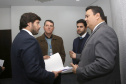 O Governo do Paraná quer melhorar as estruturas do Estado e de municípios para inibir práticas ilegais no serviço público. Nesta desta segunda-feira (02) foi entregue na Assembleia Legislativa o projeto de lei para a criação do Fundo de Combate à Corrupção. A proposta prevê a rastreabilidade dos recursos desde a entrada até sua destinação.Curitiba,02/09/2019 Foto:Jaelson Lucas / AEN
