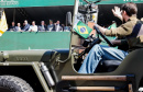 Aproximadamente 20 mil pessoas acompanharam neste sábado (7), em Curitiba, o desfile cívico-militar que comemora os 197 anos da Proclamação da Independência, segundo estimativas da Polícia Militar do Paraná. O governador Carlos Massa Ratinho Junior assistiu a solenidade de 7 de Setembro na Avenida Cândido de Abreu, acompanhado de sua família, do comandante da 5ª Divisão do Exército, general de divisão José Russo Assumpção Delgado, do vice-governador Darci Piana e de diversas autoridades.