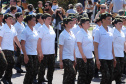 Aproximadamente 20 mil pessoas acompanharam neste sábado (7), em Curitiba, o desfile cívico-militar que comemora os 197 anos da Proclamação da Independência, segundo estimativas da Polícia Militar do Paraná. O governador Carlos Massa Ratinho Junior assistiu a solenidade de 7 de Setembro na Avenida Cândido de Abreu, acompanhado de sua família, do comandante da 5ª Divisão do Exército, general de divisão José Russo Assumpção Delgado, do vice-governador Darci Piana e de diversas autoridades.