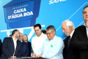 O governador Carlos Massa Ratinho Junior anunciou nesta segunda-feira (9) a expansão do programa que viabiliza instalação de caixas d'água em casas de famílias em situação de vulnerabilidade social. Participaram: secretários da Justiça, Família e Trabalho, Ney Leprevost; da Saúde, Beto Preto; presidente da Sanepar, Claudio Stabile; deputados estaduais; prefeitos; entre outras autoridades.Curitiba, 09-09-19.Foto: Arnaldo Alves / AEN.