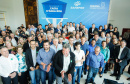 Prefeitos de 64 municípios do Paraná assinaram nesta segunda-feira (9), em evento com o governador Carlos Massa Ratinho Junior, a adesão ao programa Caixa d’Água Boa. A iniciativa viabiliza a instalação de caixas d’águas em casas de famílias carentes. Também foram assinados termos aditivos para outros 70 municípios cujos prefeitos já aderiram ao programa.