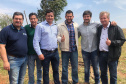 O Instituto de Terras, Cartografia e Geologia do Paraná (ITCG) assinou um Termo de Cooperação para que seja concluído o processo de reforma agrária e regularização fundiária dos assentamentos Norte Sul e Novo Horizonte, entre os municípios de Cafeara e Santo Inácio, no Noroeste do Estado, com anuência da Superintendência do Instituto Nacional de Colonização e Reforma Agrária (Incra). Foto: Divulgação/ITCG