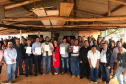 O Instituto de Terras, Cartografia e Geologia do Paraná (ITCG) assinou um Termo de Cooperação para que seja concluído o processo de reforma agrária e regularização fundiária dos assentamentos Norte Sul e Novo Horizonte, entre os municípios de Cafeara e Santo Inácio, no Noroeste do Estado, com anuência da Superintendência do Instituto Nacional de Colonização e Reforma Agrária (Incra). Foto: Divulgação/ITCG