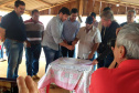 O Instituto de Terras, Cartografia e Geologia do Paraná (ITCG) assinou um Termo de Cooperação para que seja concluído o processo de reforma agrária e regularização fundiária dos assentamentos Norte Sul e Novo Horizonte, entre os municípios de Cafeara e Santo Inácio, no Noroeste do Estado, com anuência da Superintendência do Instituto Nacional de Colonização e Reforma Agrária (Incra). Foto: Divulgação/ITCG