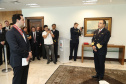 O governador Carlos Massa Ratinho Junior foi condecorado nesta terça-feira (10) com a medalha da Ordem do Mérito Naval no Grau de Grande Oficial. A honraria foi concedida pelo presidente da República, Jair Messias Bolsonaro. A medalha tem a finalidade de agraciar militares da Marinha e personalidades civis e militares, brasileiras ou estrangeiras, que prestaram relevantes serviços à corporação. Foto: José Fernando Ogura/AEN